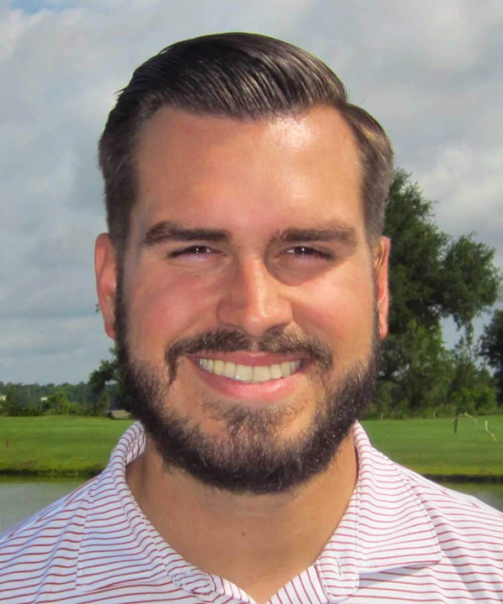 Zach Newsome headshot